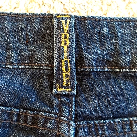 V Blue straight leg stretch rhinestone accent mid rise jean no distressing SZ 12 - Picture 7 of 12